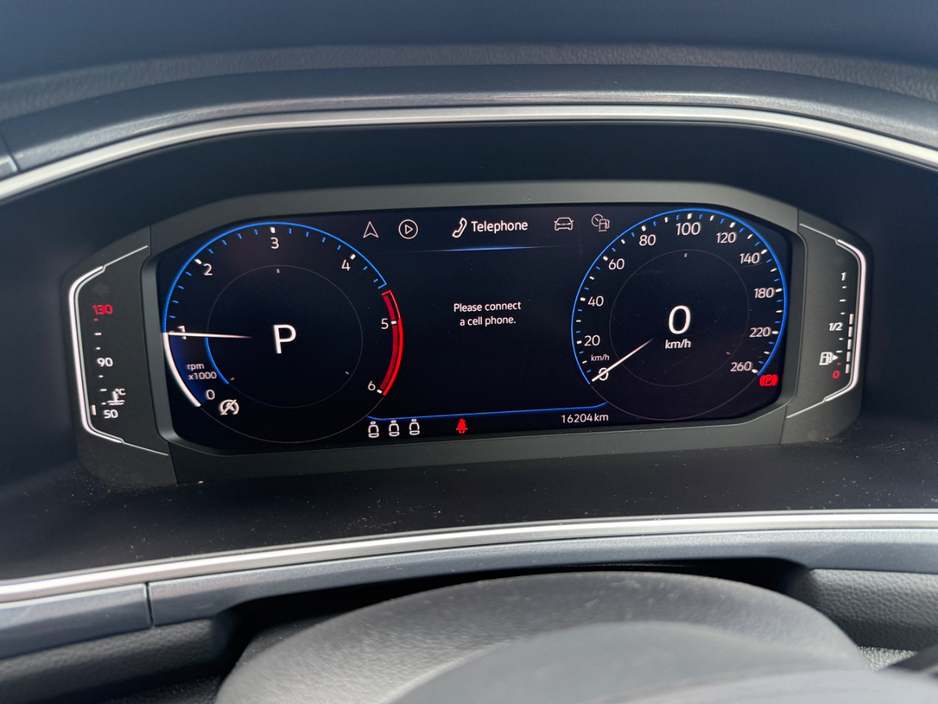 2023 Volkswagen T-Roc 2L Diesel For Sale Images