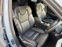 2023 Volvo XC60 2L Petrol Plug-in Hybrid For Sale Images