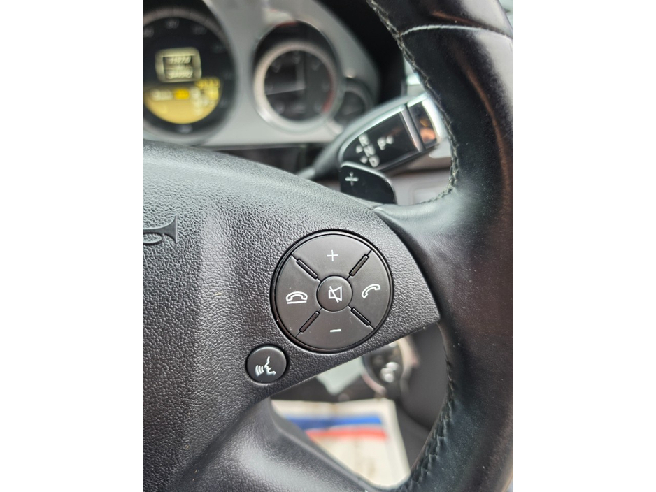 2012 Mercedes-Benz E Class 2.1L Diesel For Sale Images