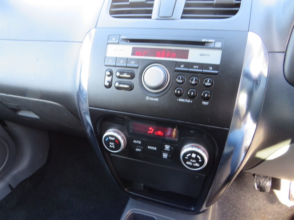 Suzuki SX4 IAWD 2L DIESEL 4DR 2.0 D — thumbnail 14