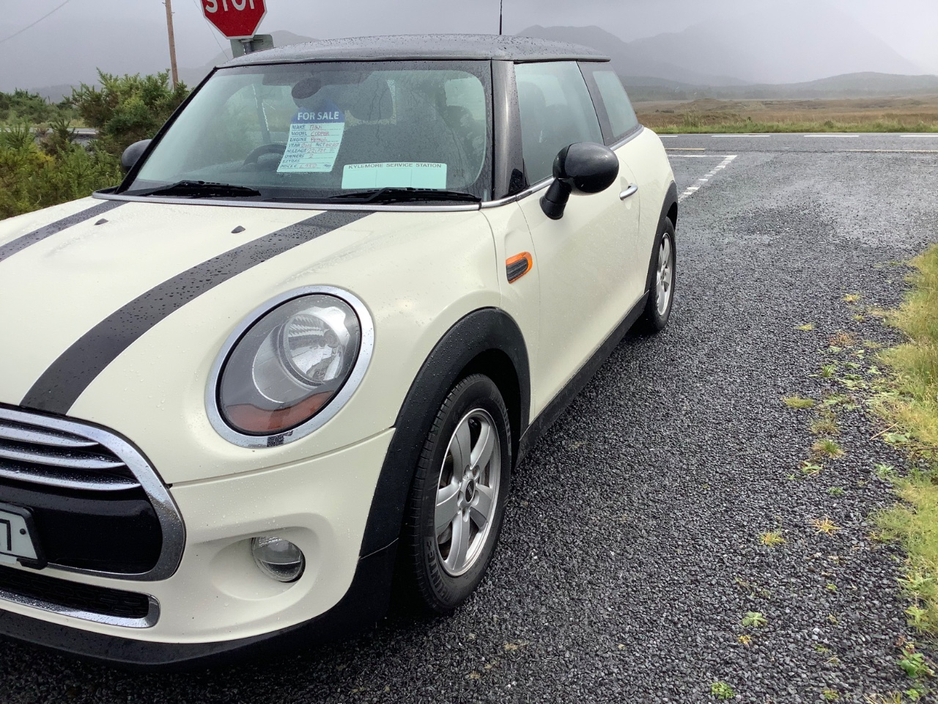 2016 MINI Hatch 1.5L Petrol For Sale Images