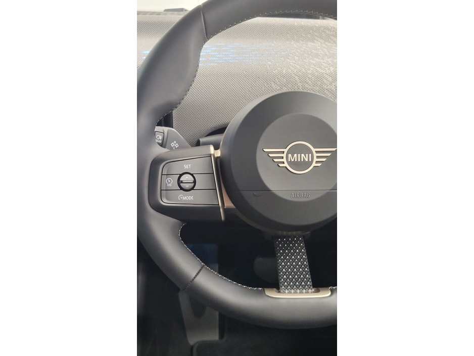 2025 MINI Cooper 1.5L Petrol For Sale Images