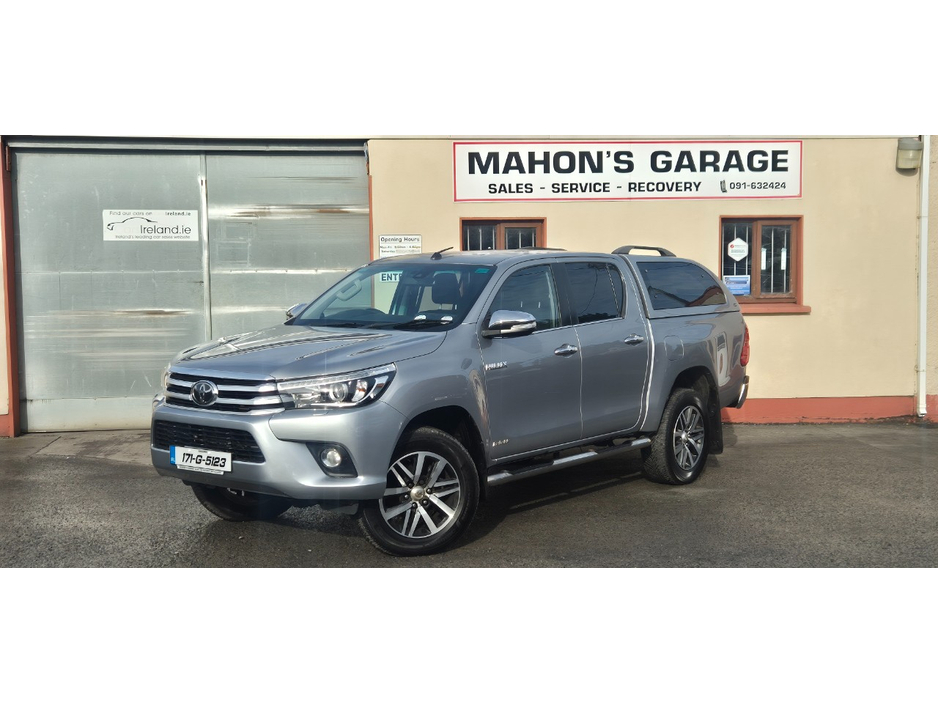 2017 Toyota Hilux For Sale Images