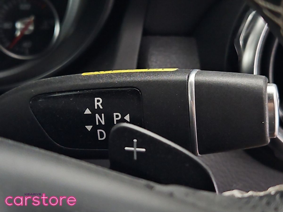 Mercedes-Benz GLA Class 1.6 Auto — thumbnail 21