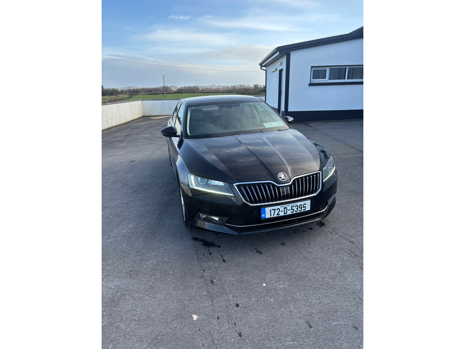 2017 Skoda Superb For Sale Images