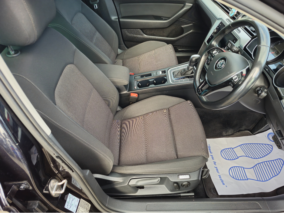 2019 Volkswagen Passat 2L Diesel For Sale Images