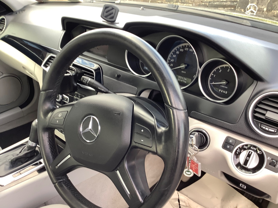 2012 Mercedes-Benz C Class 2.1L Diesel For Sale Images
