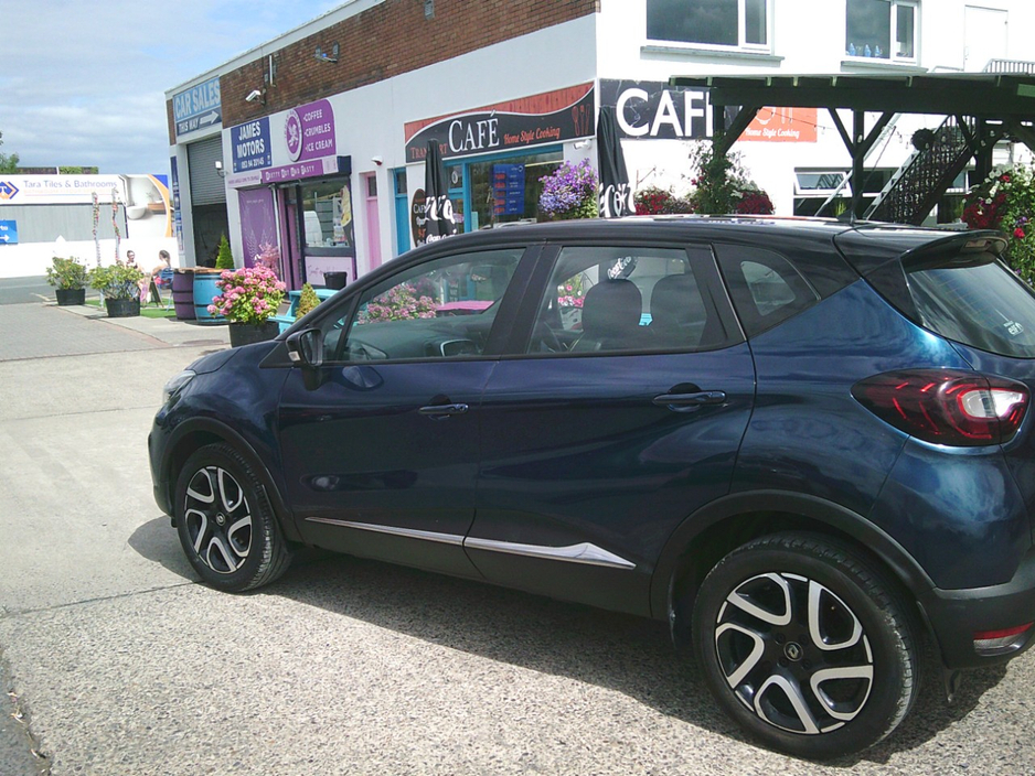 2018 Renault Captur 0.9L Petrol For Sale Images