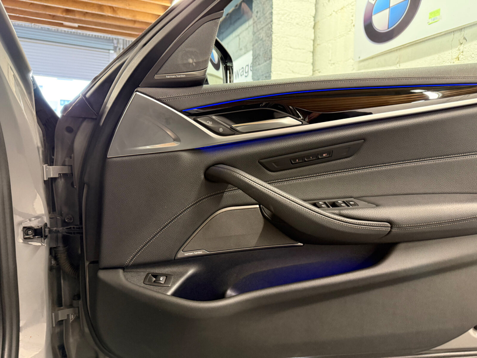 2022 BMW 5 Series 2L Diesel For Sale Images