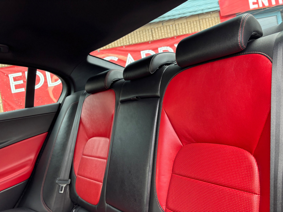 2015 Jaguar XE 2L Diesel For Sale Images
