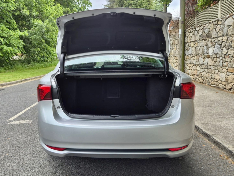 2016 Toyota Avensis 1.6L Diesel For Sale Images