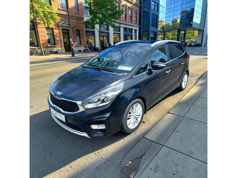 2018 Kia Carens 1.7L Diesel For Sale Images