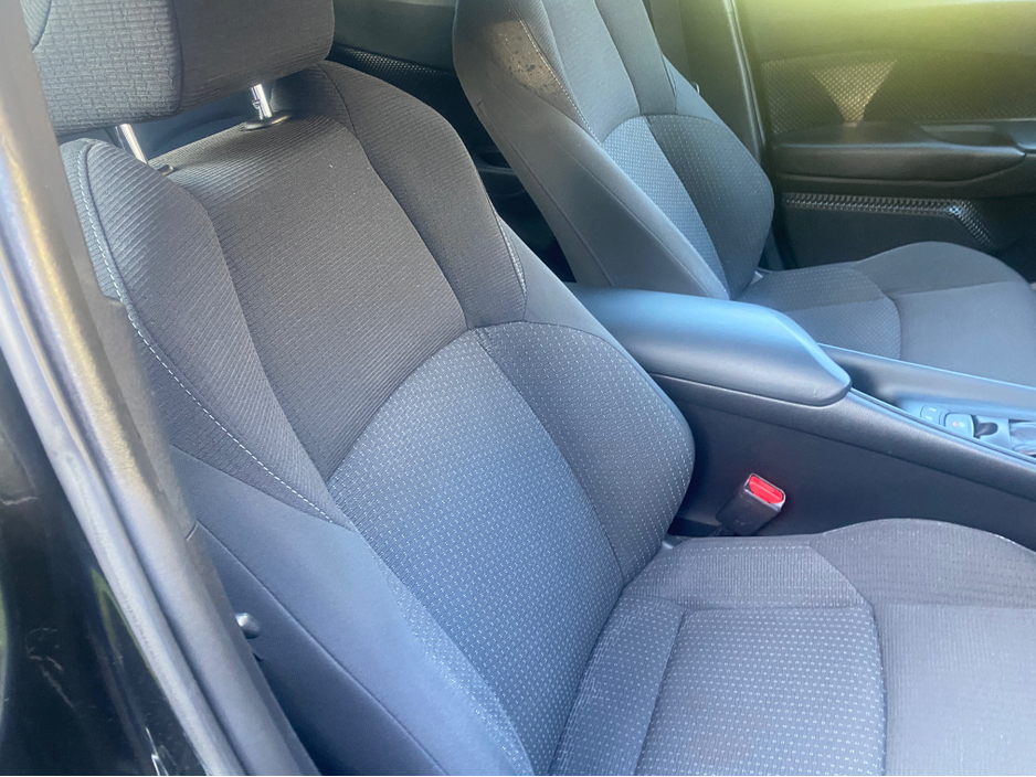 2018 Toyota C-HR 1.8L Hybrid For Sale Images