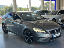 2016 Volvo V40