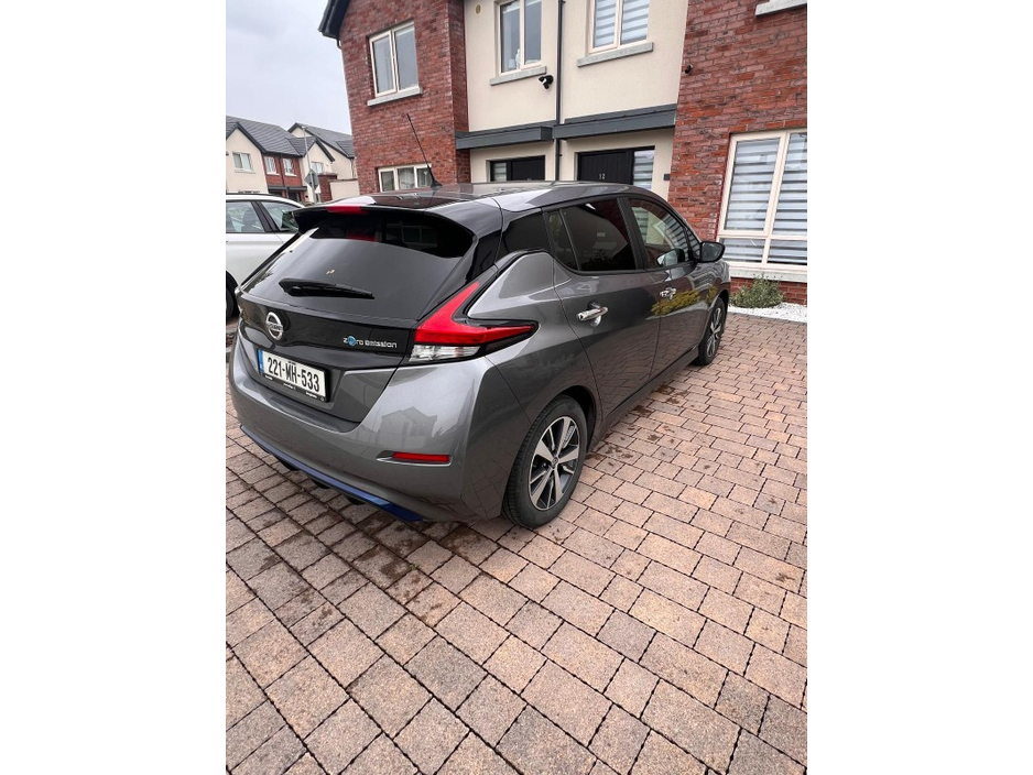 2022 Nissan Leaf