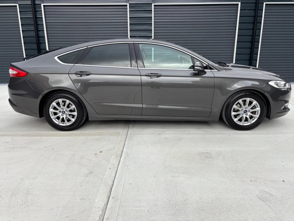 2017 Ford Mondeo