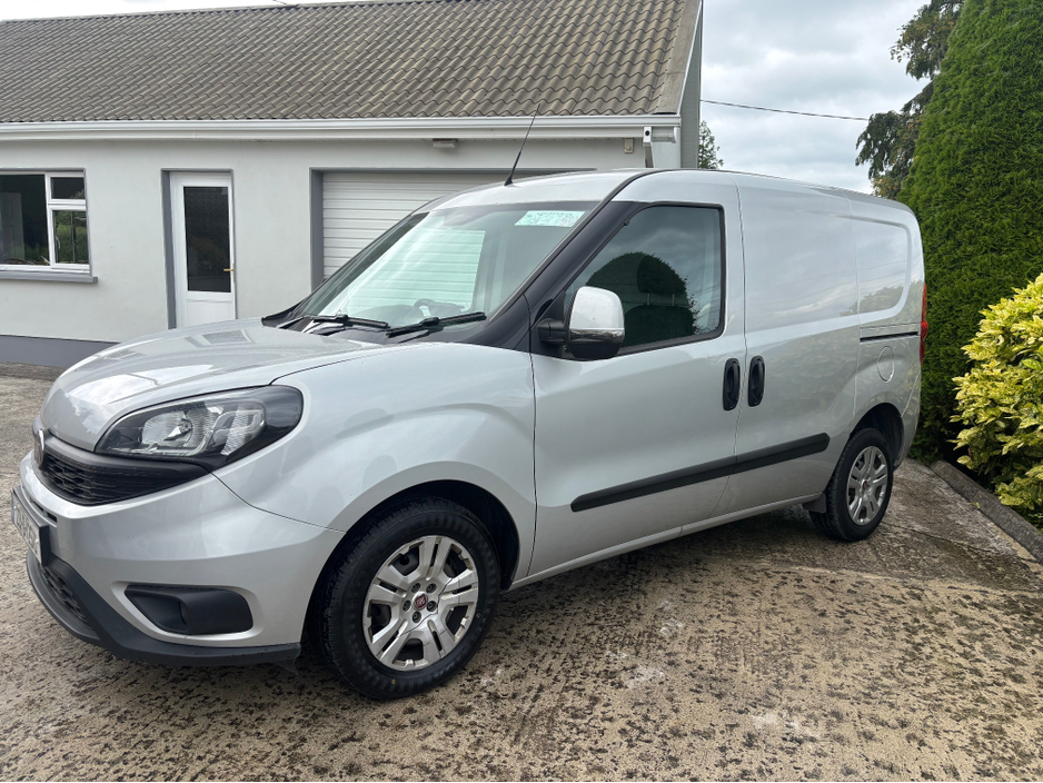 2023 Fiat Doblo 1.6L Diesel For Sale Images