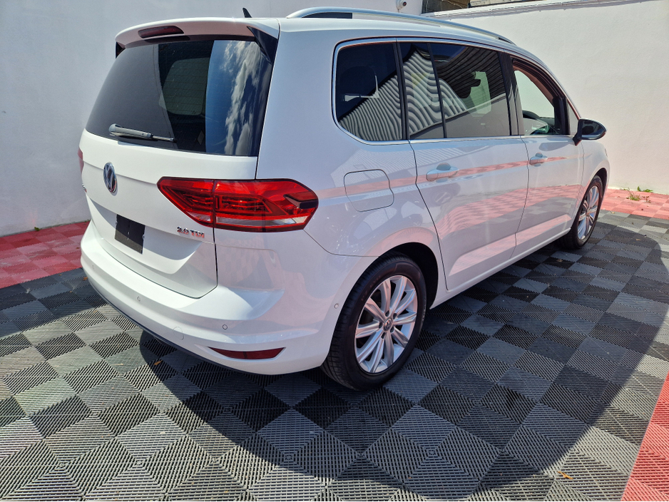 2018 Volkswagen Touran 2.0L Diesel For Sale Images