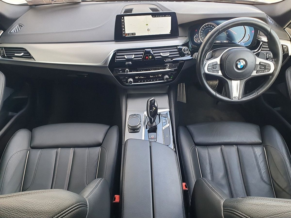 BMW 5 Series 520d M Sport — thumbnail 4