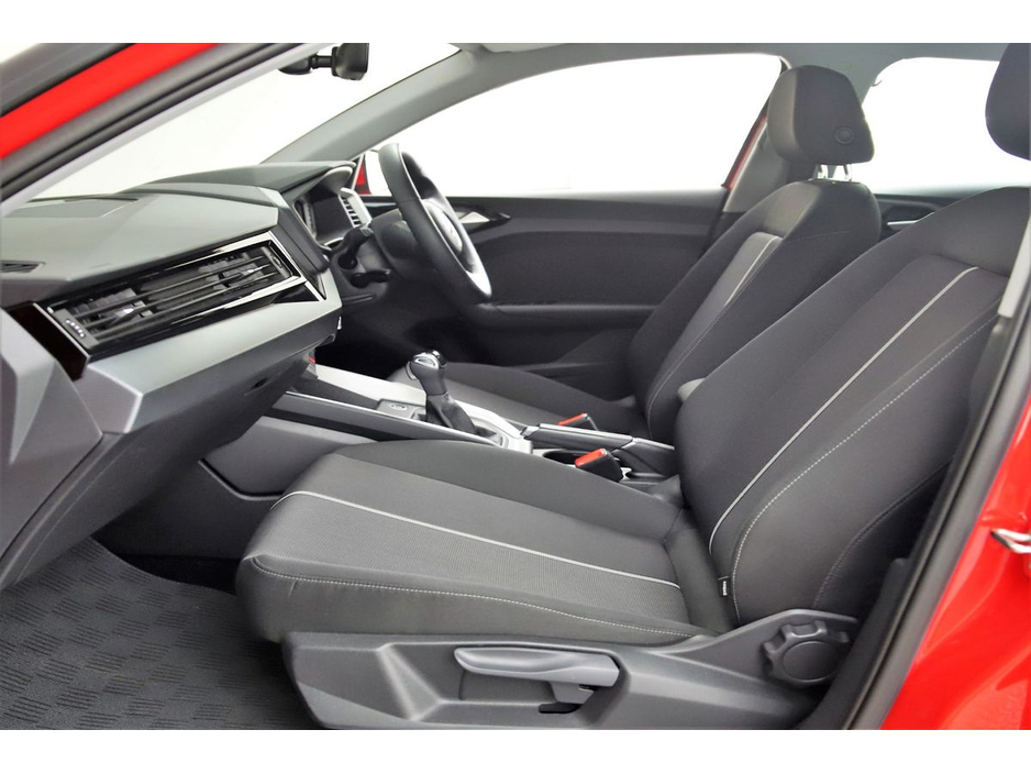 Audi A1 1.0 TFSI S-Tronic Sportback Only 1,857km Bi-Tone Roof — thumbnail 15