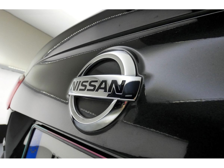 Nissan Qashqai 1.5 DSL SE 6SPD *PANORAMIC ROOF*SAT NAV*REVERSE CAM* — thumbnail 28