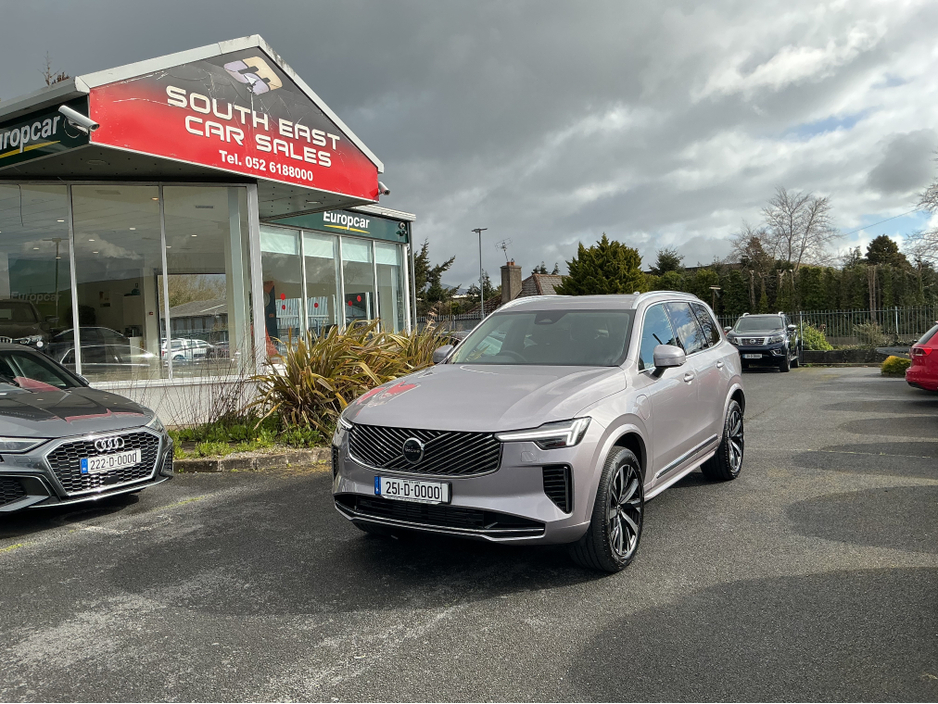 2025 Volvo XC90 2L Hybrid For Sale Images