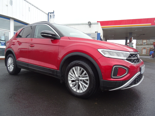 2023 VOLKSWAGEN T-ROC LIFE 2.0 TDI MANUAL 6SPEED FWD 1