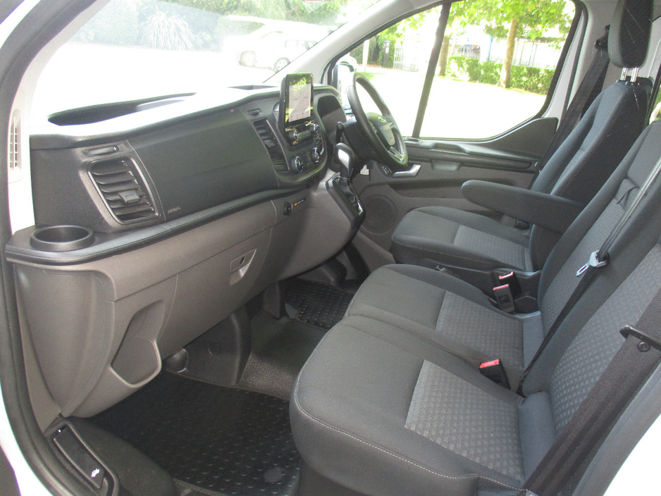 2023 Ford Transit Custom Kombi 2L Diesel For Sale Images