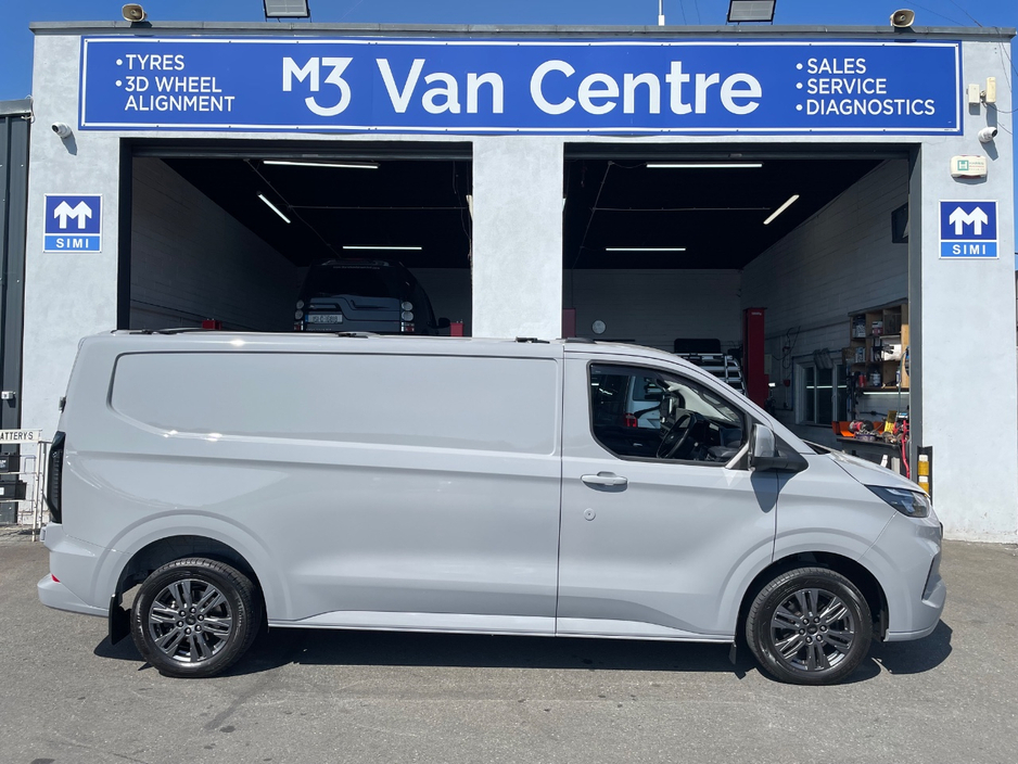 2025 Ford Transit Custom 2L Diesel For Sale Images