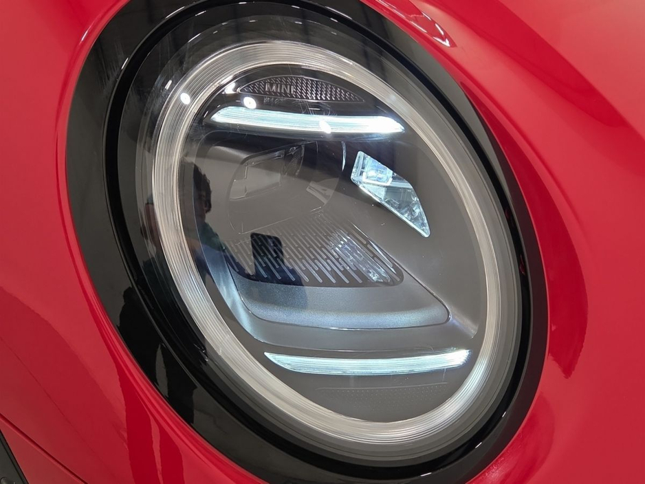 2026 MINI Hatch 2L Petrol For Sale Images