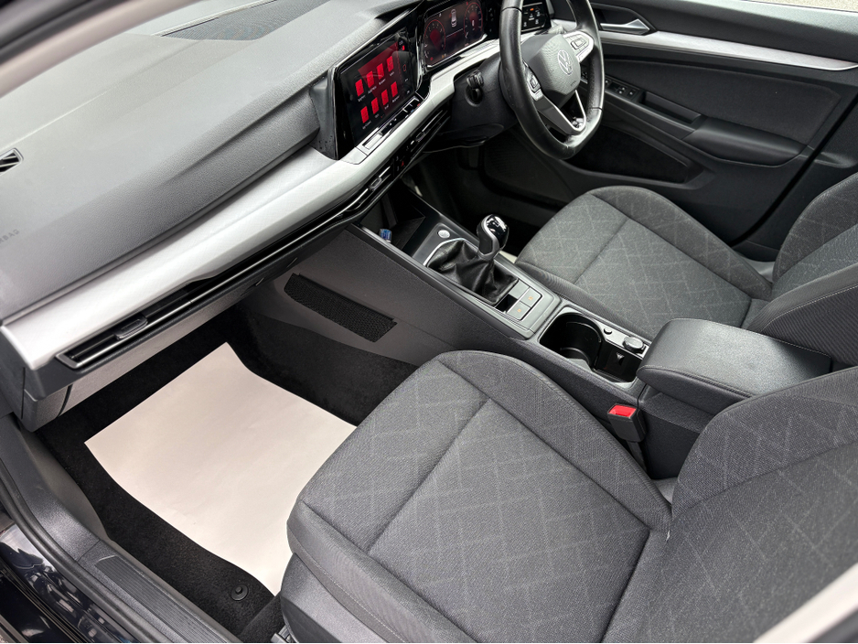 2023 Volkswagen Golf 1L Petrol For Sale Images