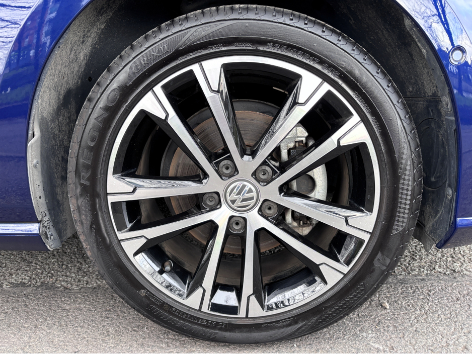 2019 Volkswagen Golf 1.2L Petrol For Sale Images