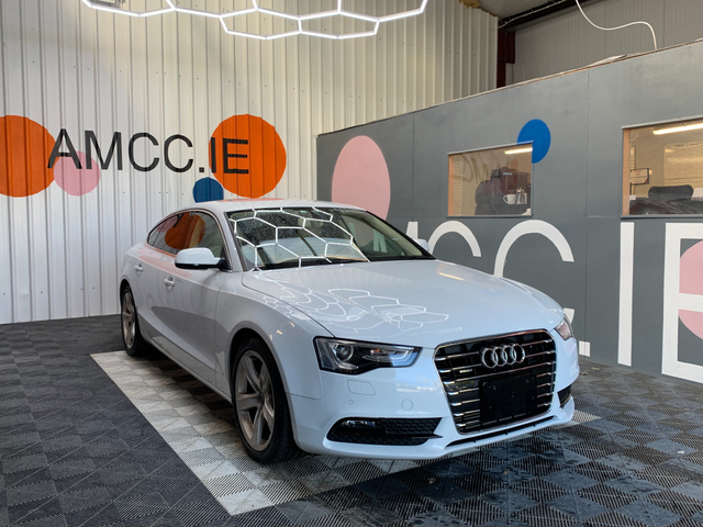 2016 AUDI A5 Sportback 2.0 TFSI QUATTRO / 34k KMs / Heated Seats, Reverse Camera & More