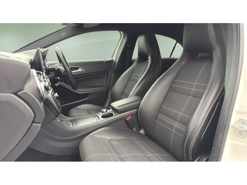 2013 Mercedes-Benz A Class 1.6L Petrol For Sale Images