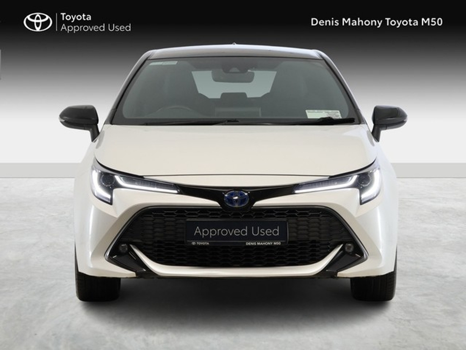 Toyota Corolla Luna Sport Hatchback Hybrid — thumbnail 5