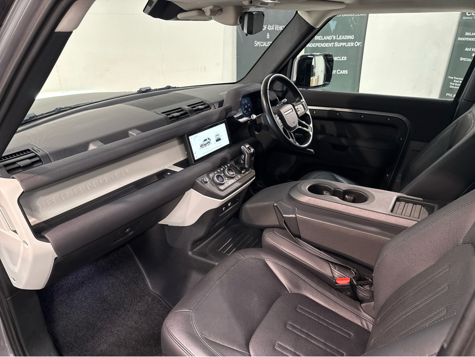 2021 Land Rover Defender 3L Diesel For Sale Images