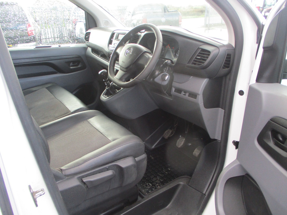 2020 Opel Vivaro 1.5L Diesel For Sale Images