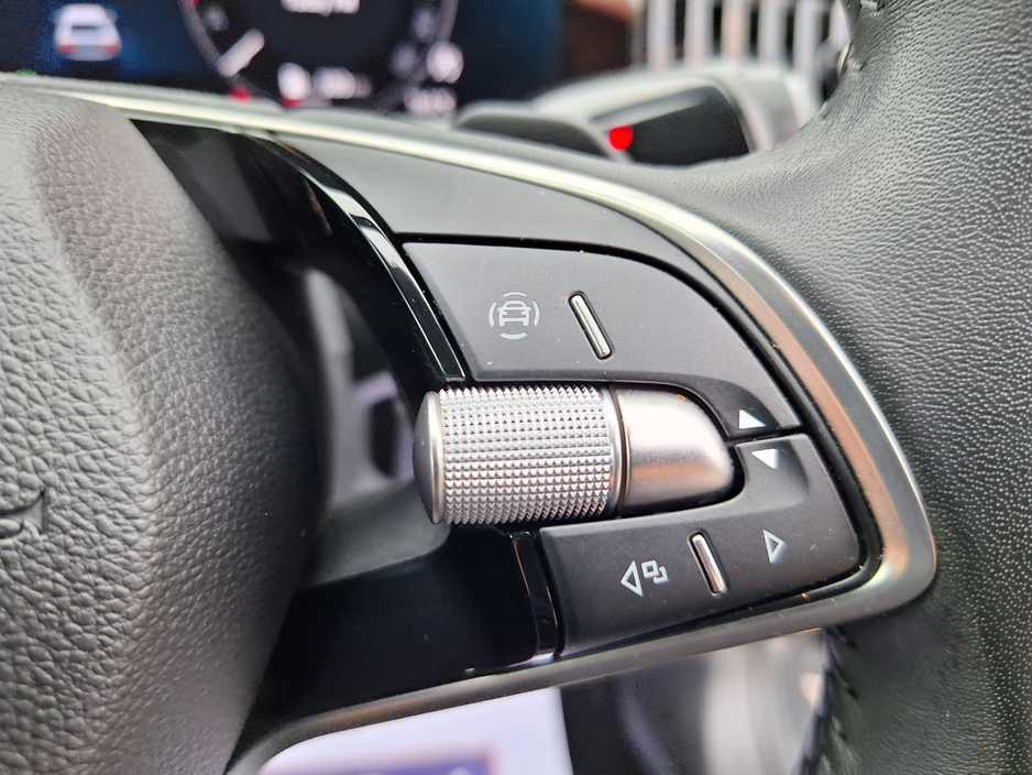 2024 Skoda Superb 2L Diesel For Sale Images