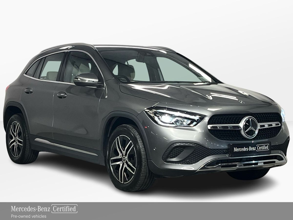 Mercedes-Benz GLA Class GLA 200 d Auto Progressive - 18 Inch Alloys - KEYLESS access - Rear View Camera - Heated Seats - Active Parking Assist Function — thumbnail 2