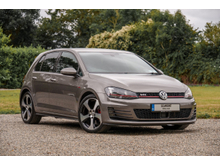 2017 Volkswagen Golf 2L Petrol For Sale Images
