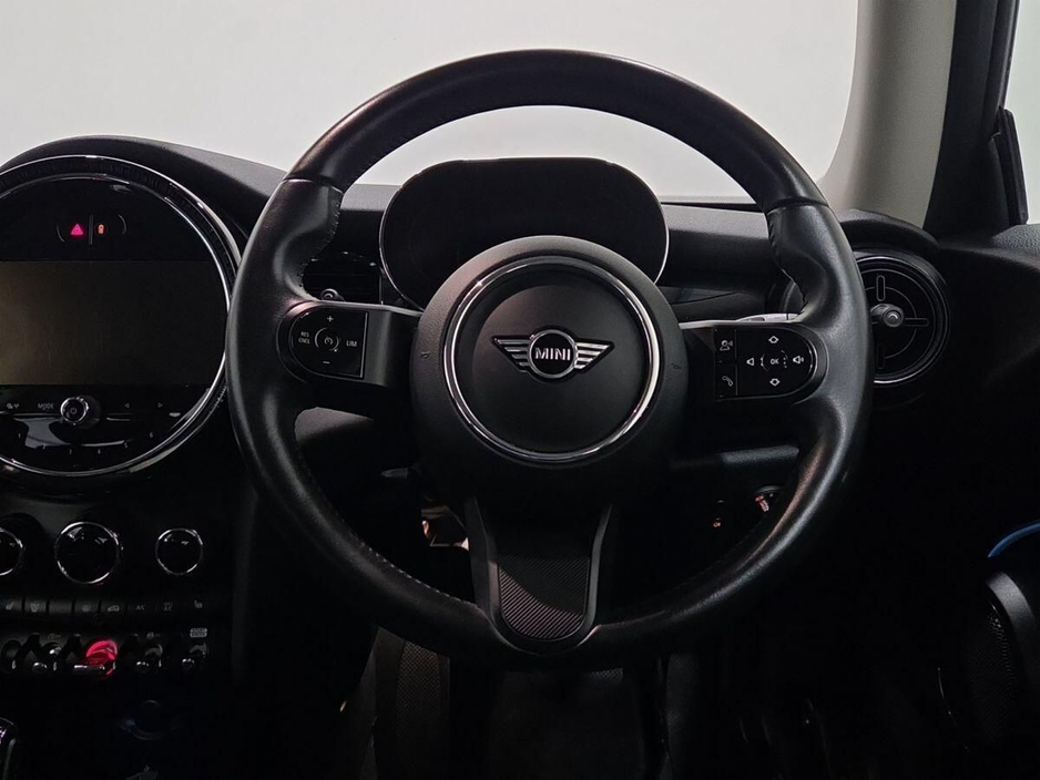 2024 MINI Hatch 1.5L Petrol For Sale Images