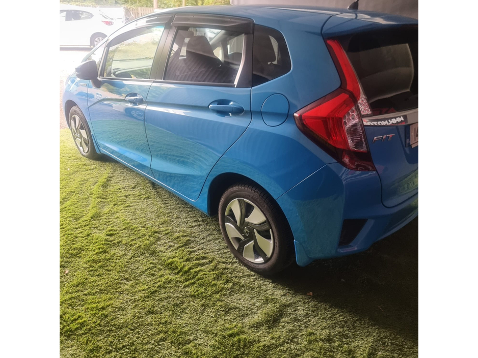 Honda Fit 2014 Honda Fit/ Jazz Automatic — thumbnail 4