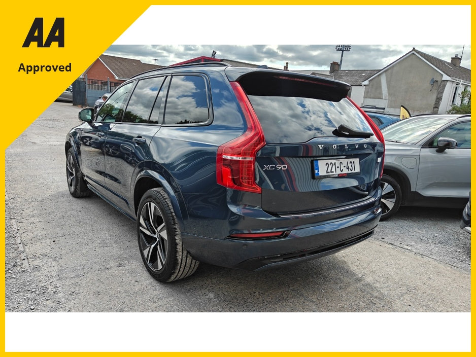 2022 Volvo XC90 2L Petrol Plug-in Hybrid For Sale Images