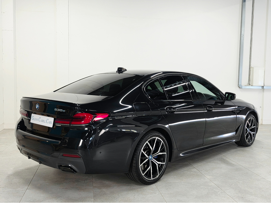 2022 BMW 5 Series 2L Petrol Plug-in Hybrid For Sale Images