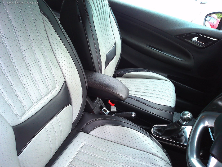 2017 DS Automobiles DS 3 1.2L Petrol For Sale Images