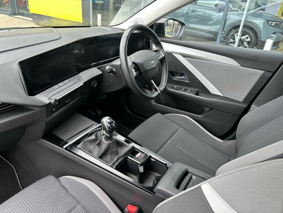 2023 Opel Astra 1.2L Petrol For Sale Images