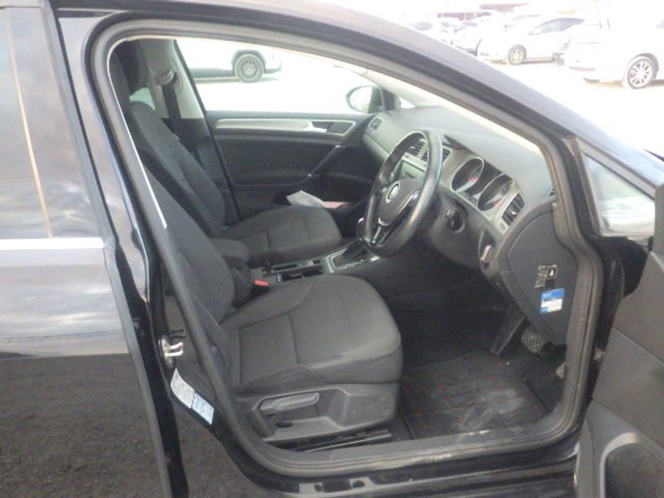 Volkswagen Golf 1.2 Petrol Auto Estate — thumbnail 5