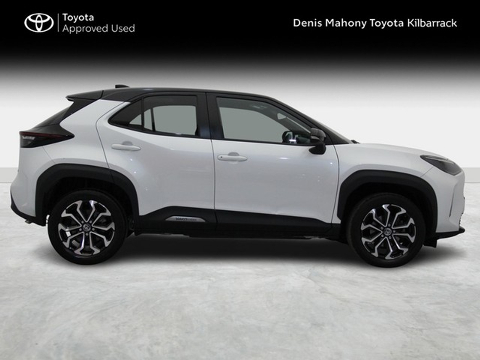 Toyota Yaris Cross LUNA SPORT — thumbnail 3