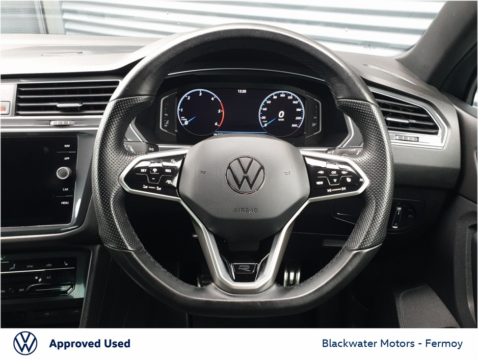 Volkswagen Tiguan 2.0TDI 150BHP R-LINE — thumbnail 18