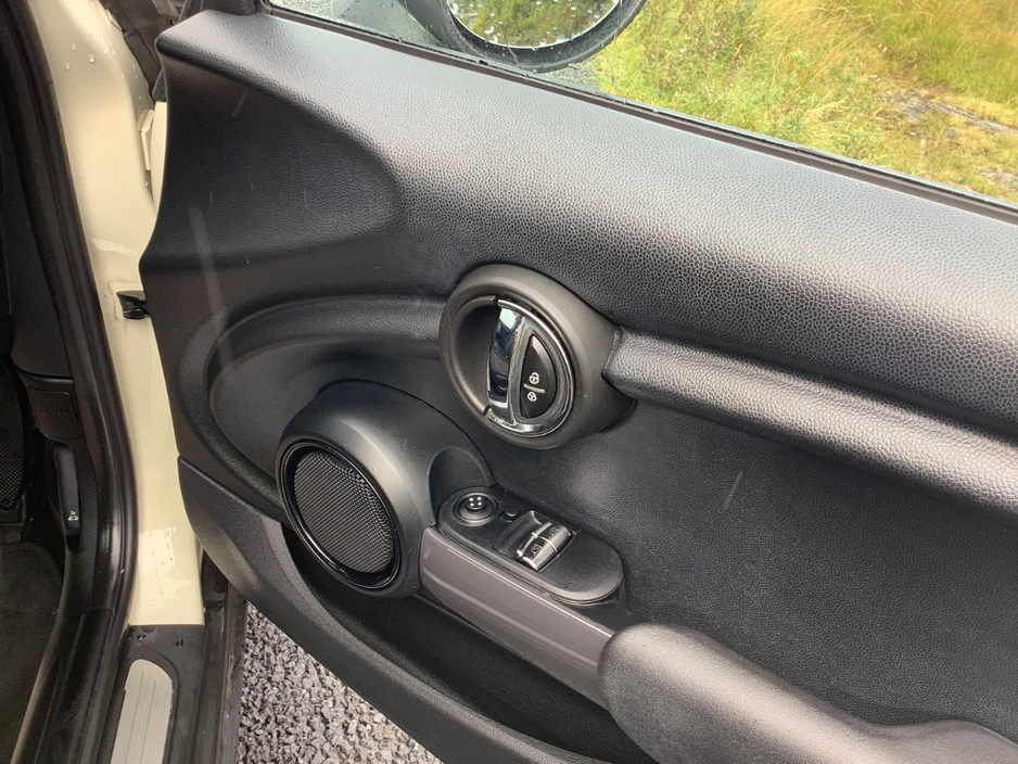 2016 MINI Hatch 1.5L Petrol For Sale Images